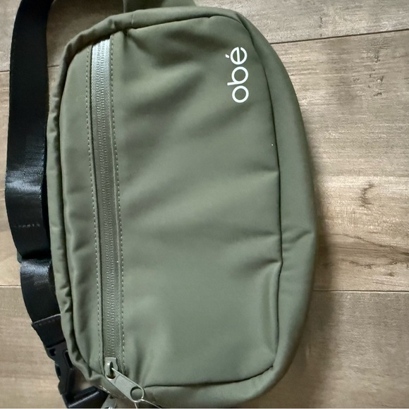 NEW Obe Waist Pack Fanny Pack Crossbody Olive Green Nylon Adjustable Compact - Picture 7 of 10